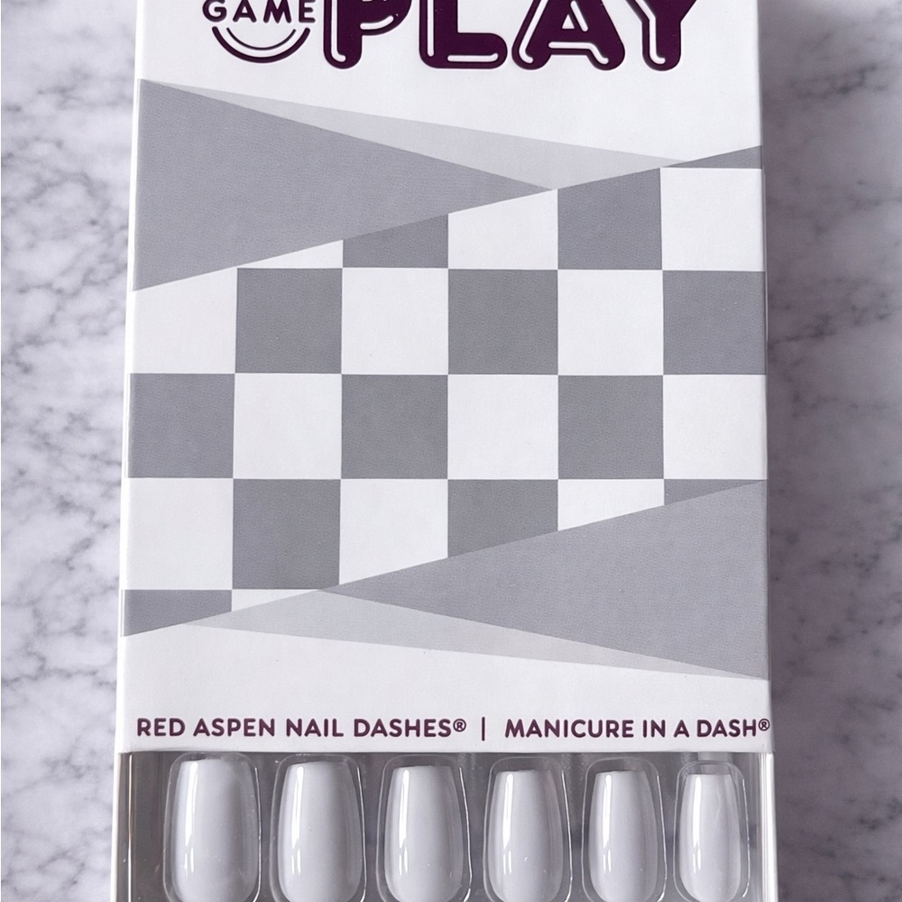 Nail Dashes Glue On Grit & Glam Griselda - Game Play Collection